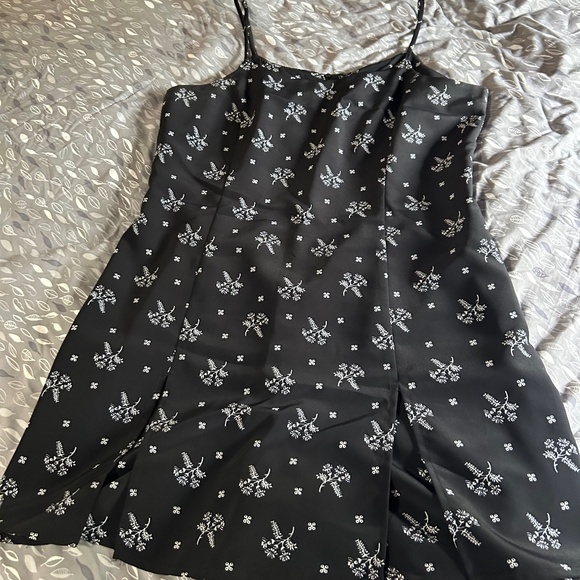 50% off original listed price Ladies skort jumper - Picture 1 of 5